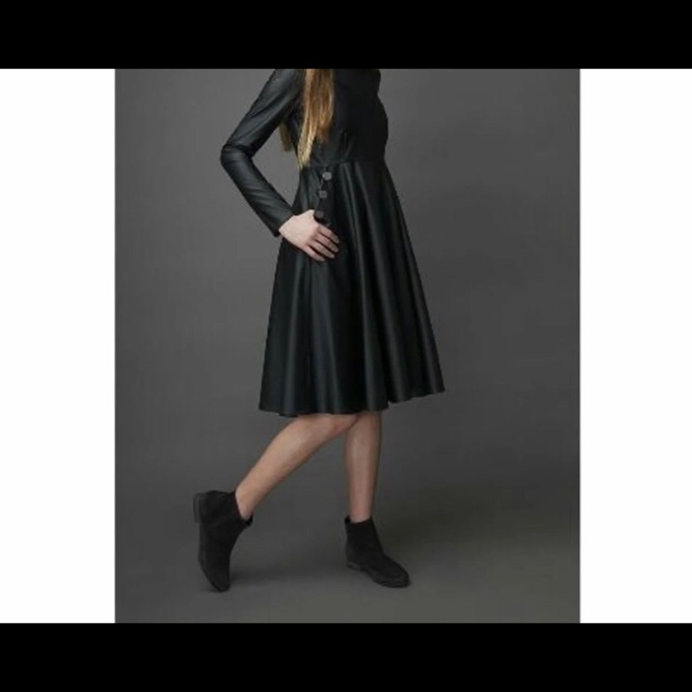 Zara size small